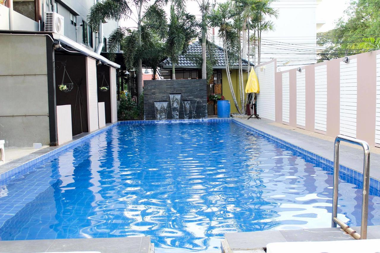 Hotel Royal Nine Kanchanaburi Exterior foto